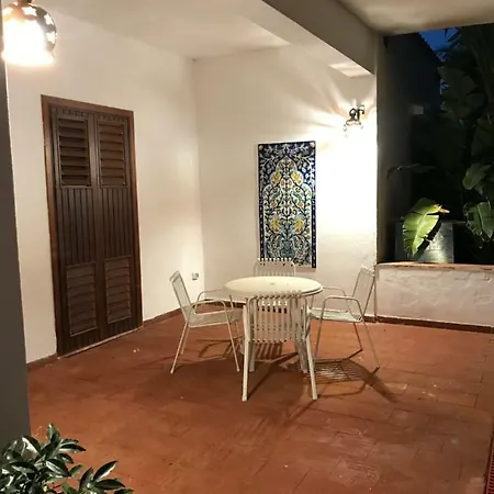 Gisira Villa *