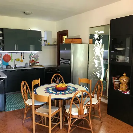 Villa Gisira *